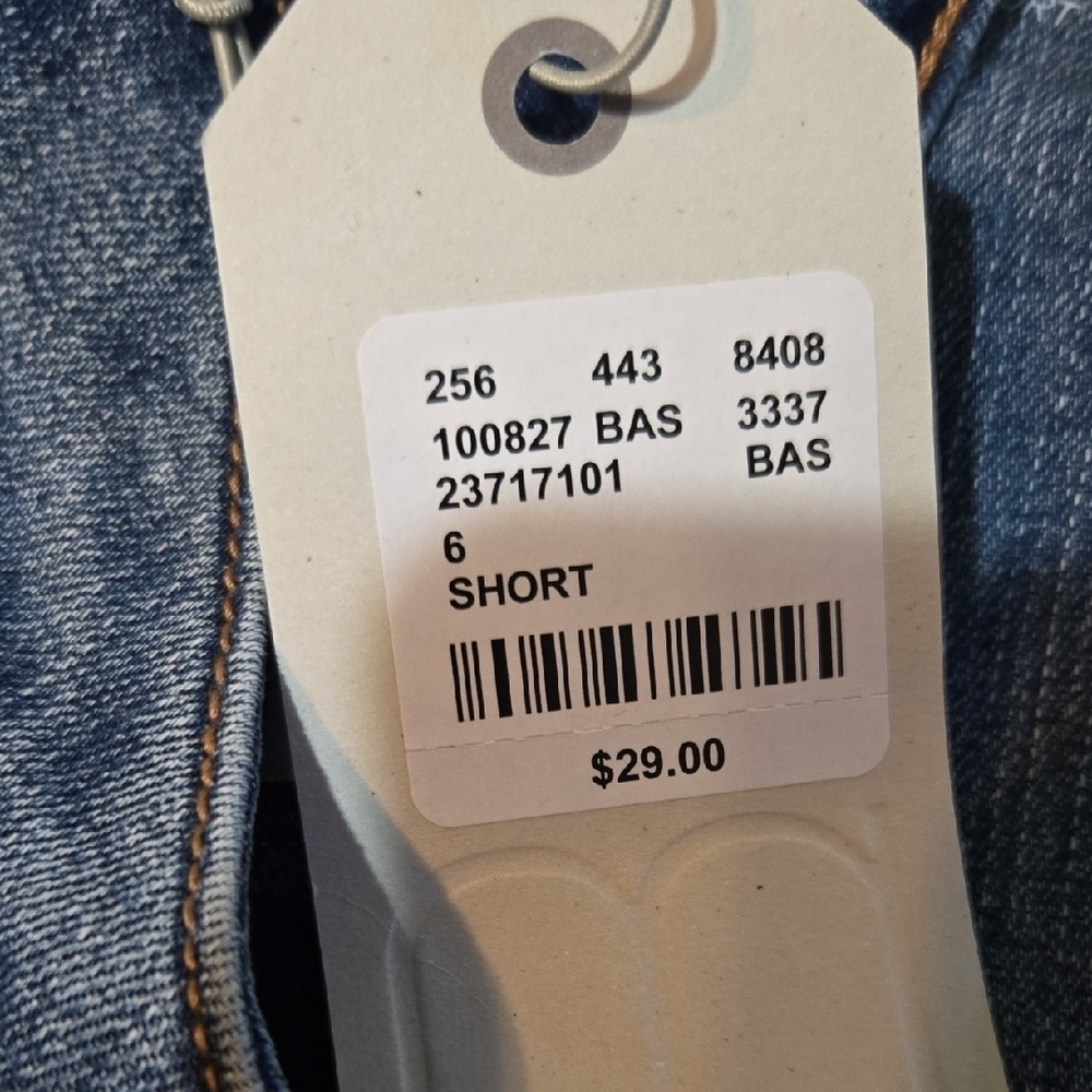 Maurices Blue Straight Leg Jeans Size 6 Short - Picture 3 of 3